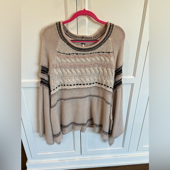 Free people sweater with draped sleeves.  Good condition. Size small petite - Picture 2 of 3